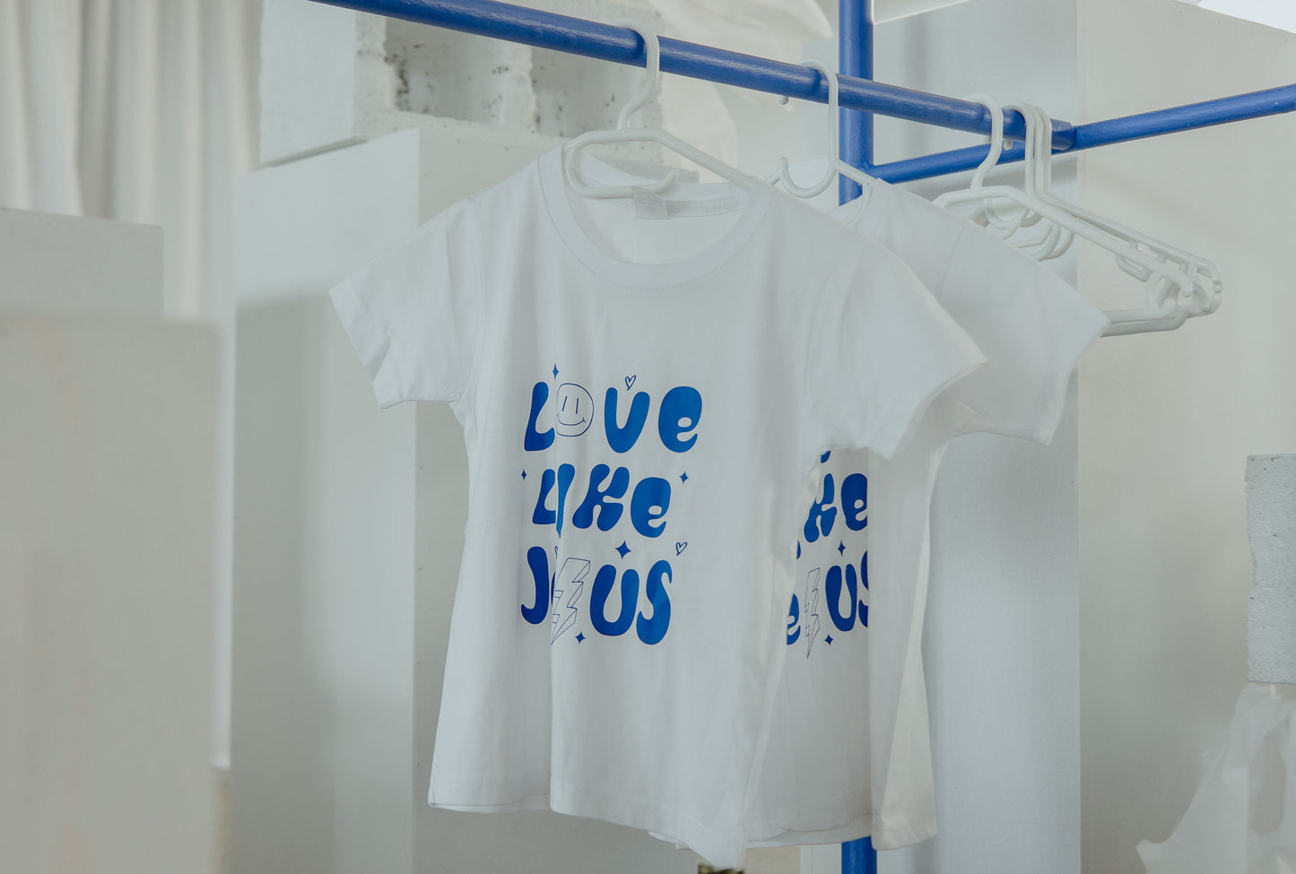 Pre-Order: Kids Love Like Jesus shirt